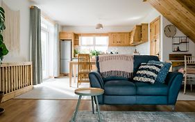 Modern Self Catering Apartment, Miltown Malbay